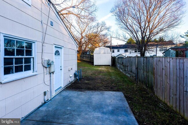 Building Photo - 1303 Port Echo Ln