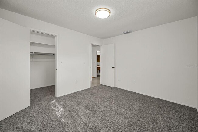 Building Photo - 2664 Sunny Breeze Ave