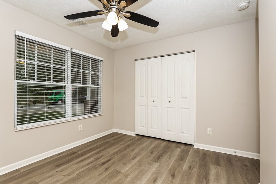 Building Photo - 1560 Rockglade Run