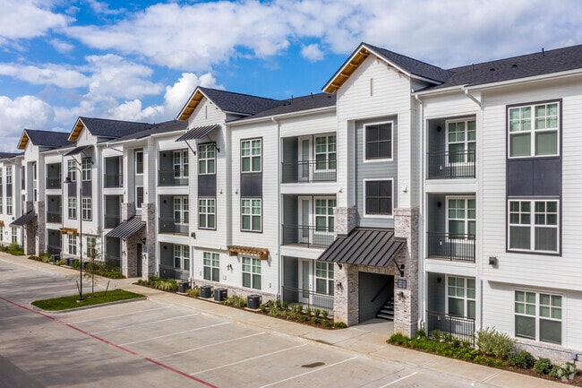 The Rosemary Humble Tx Apartment Finder