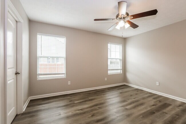 Building Photo - 11409 Cuyahoga Dr