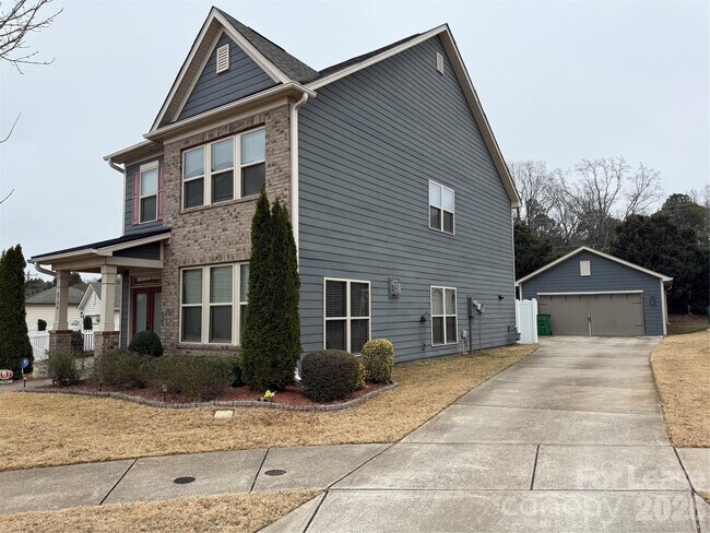 Building Photo - 8708 Aspinwall Dr