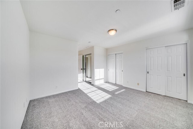 Building Photo - 814 Silk Tree