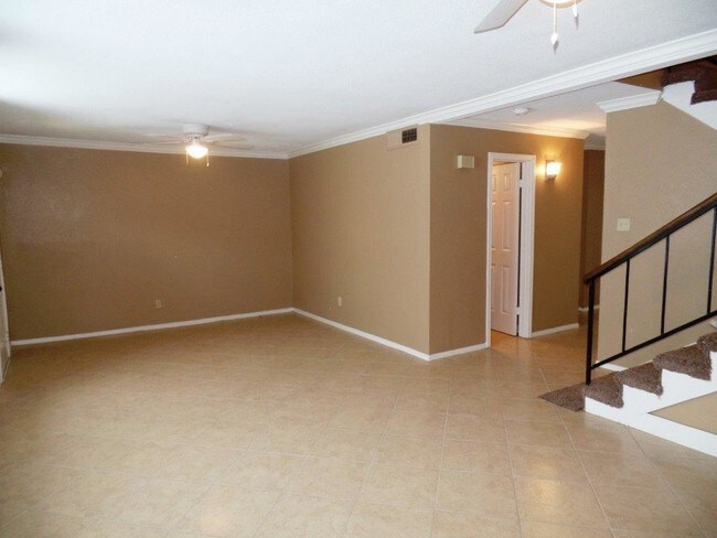Building Photo - 10138 Beekman Pl Dr