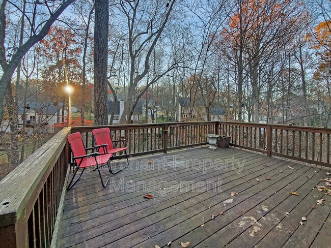 Building Photo - 11 Tupelo Ct