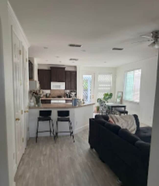 Building Photo - Adorable 3 bedroom 2 bath home