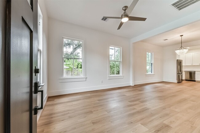 Building Photo - 1616 38th St