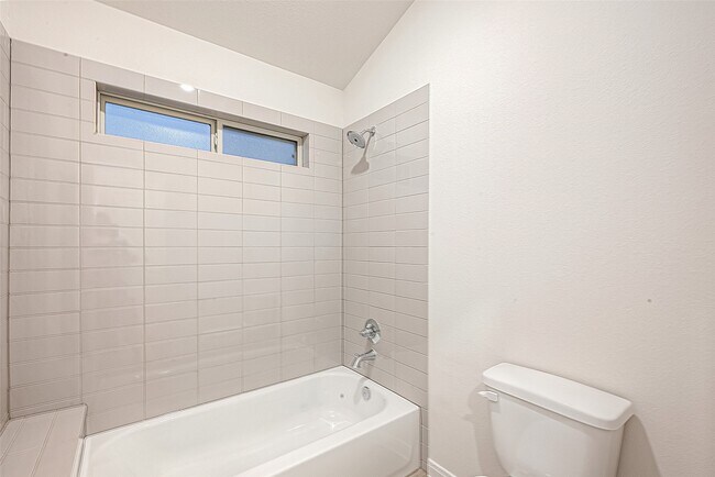 Building Photo - 8014 Fijian Cypress Dr