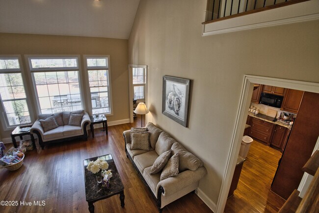 Building Photo - 2686 Medina Ct