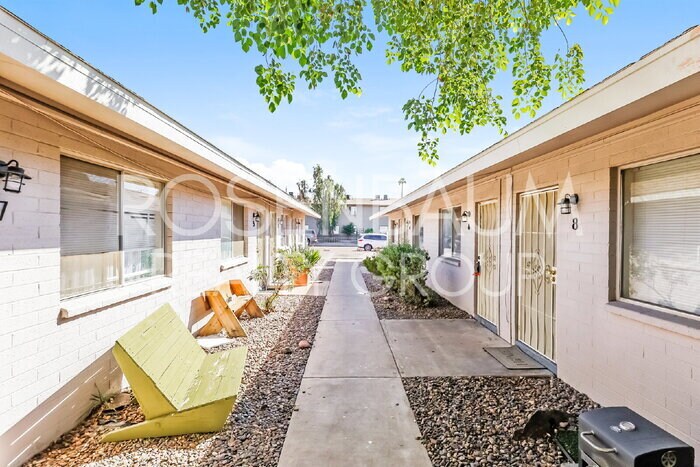 Building Photo - 9230 N 6th St