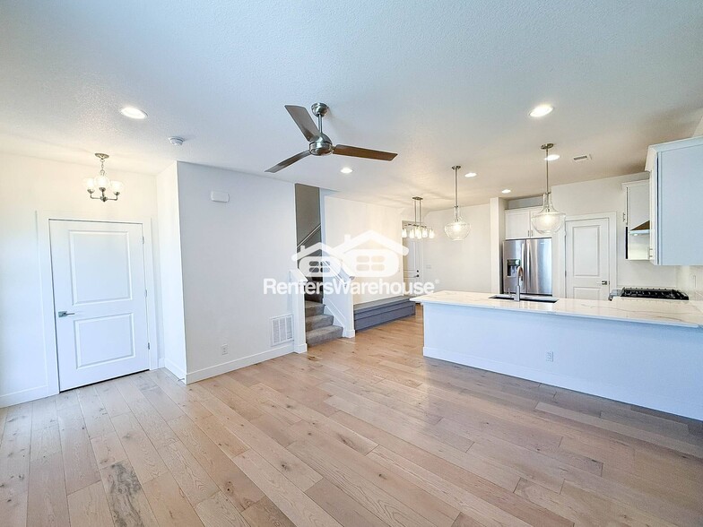 Building Photo - 780 Stonebridge Dr