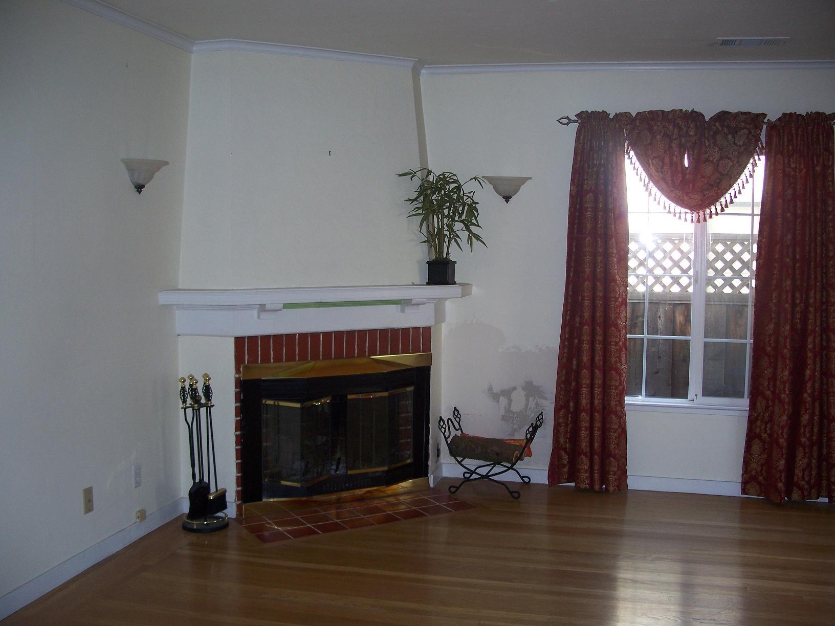 Living room with fireplace - 4023 Berdina Rd