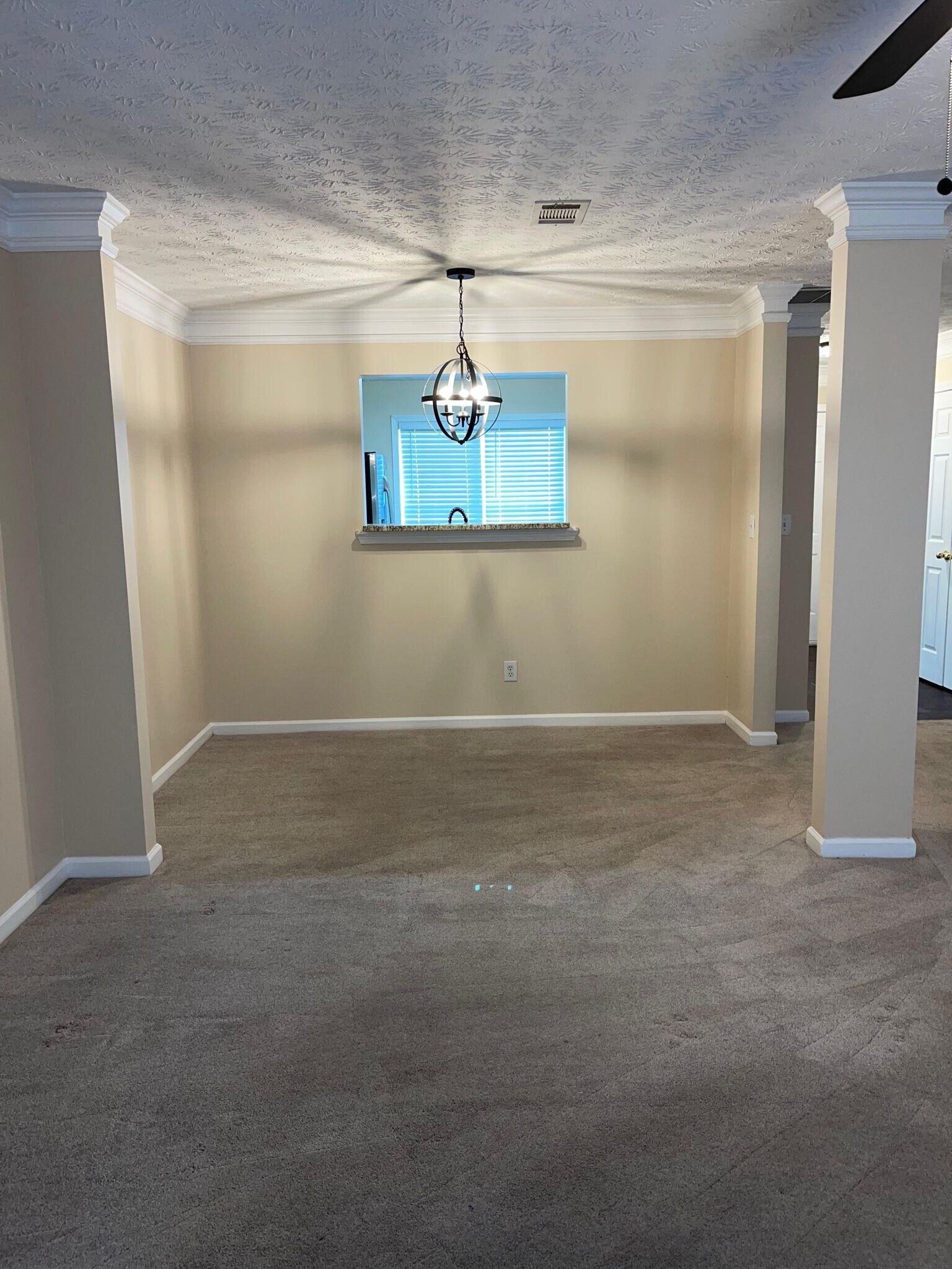 Building Photo - 4441 Logan Way