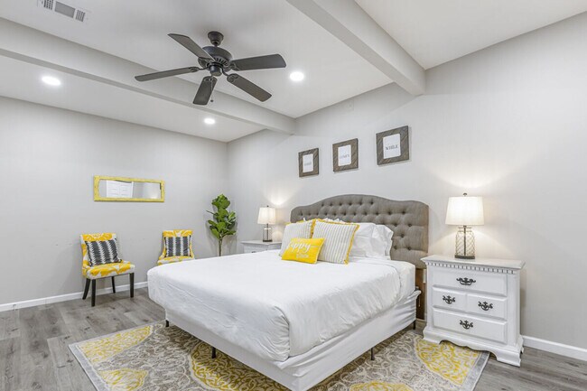 Building Photo - 535 Douthit Ferry Rd