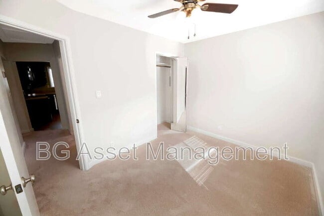 Building Photo - 760 Alhambra Rd