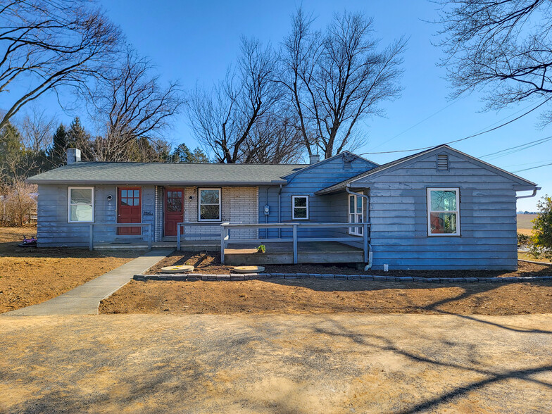 Building Photo - 479 Musser School Rd