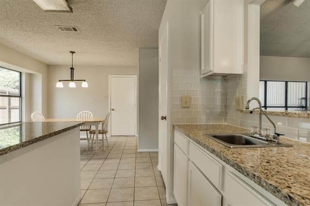 Building Photo - 1305 Chicota Dr