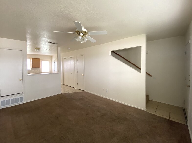 Building Photo - 4200 Deek Dr