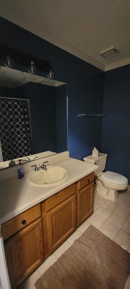 Building Photo - 105 Amick St