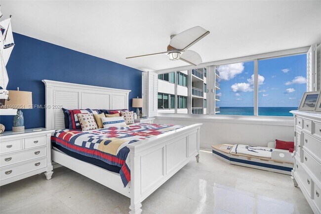 Building Photo - 7135 Collins Ave