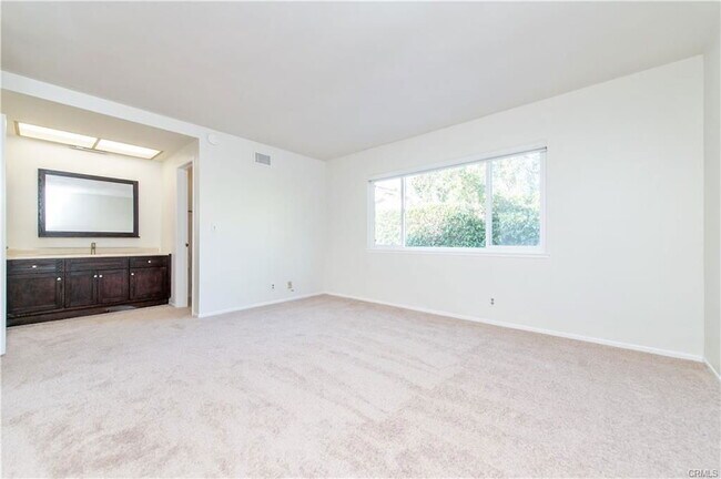 Primary Photo - 3481 Eboe St