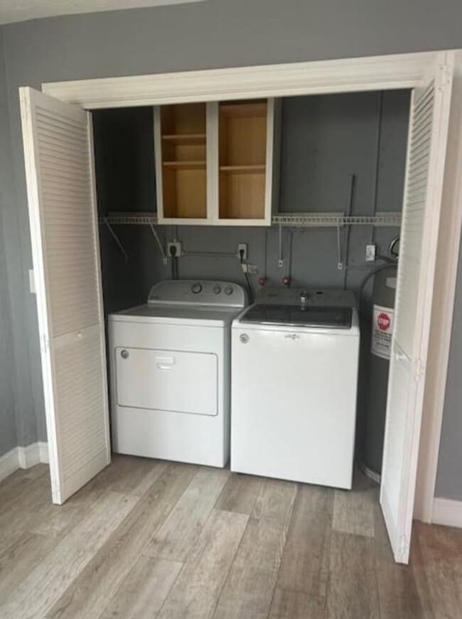 Building Photo - 15109 Jackson Rd