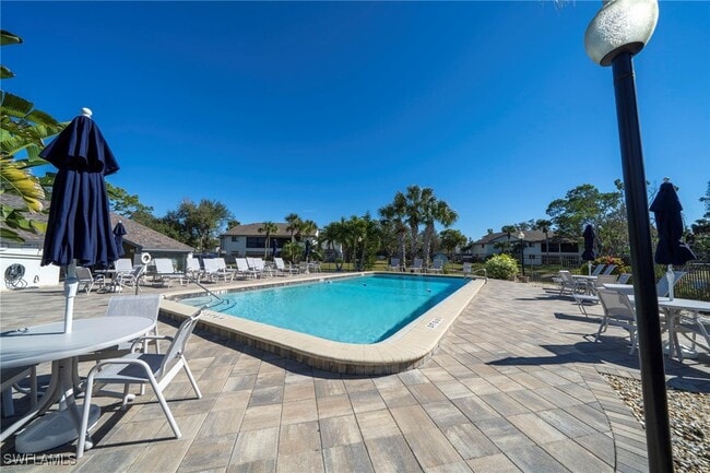 Building Photo - 17458 Blueberry Hill Dr