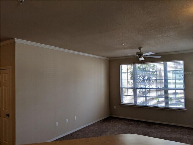 Building Photo - 5570 Rosehill Rd