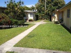 Primary Photo - 2165 Bay Dr