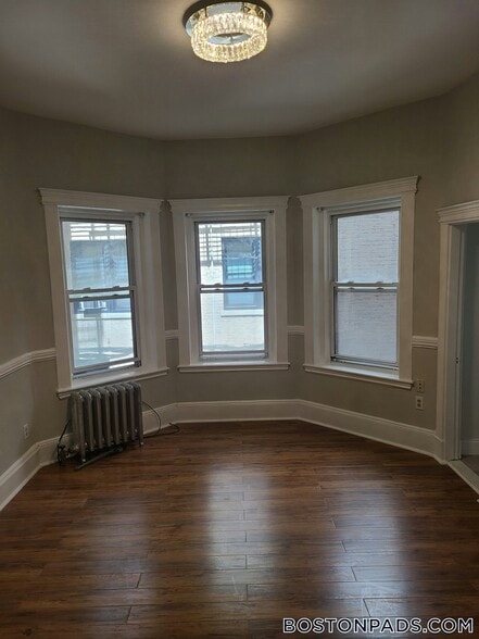 Building Photo - 38 Hemenway St