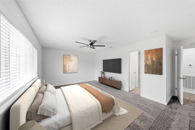 Building Photo - 2303 Keyhole Ln