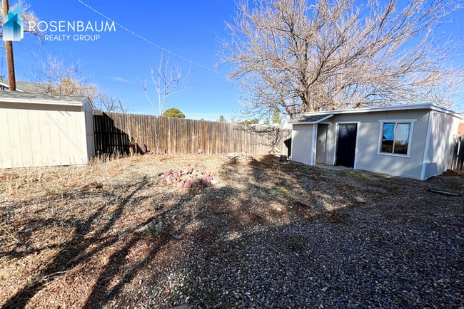 Building Photo - Charming 2-bedrooms, 1.5-baths cottage in the heart of historic Mayer, AZ!