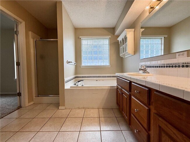 Building Photo - 2978 N Apatite Dr