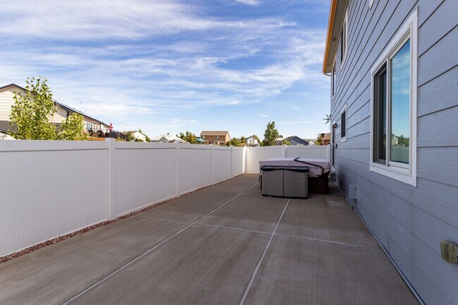 Building Photo - Spacious Home in Woodmen Hills!!!