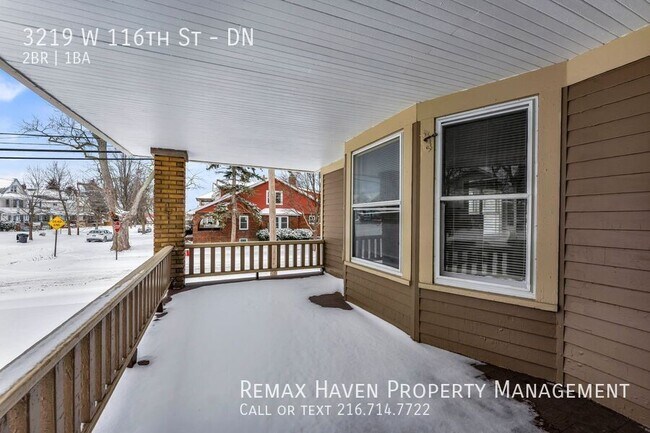 Building Photo - 3219 W 116th St