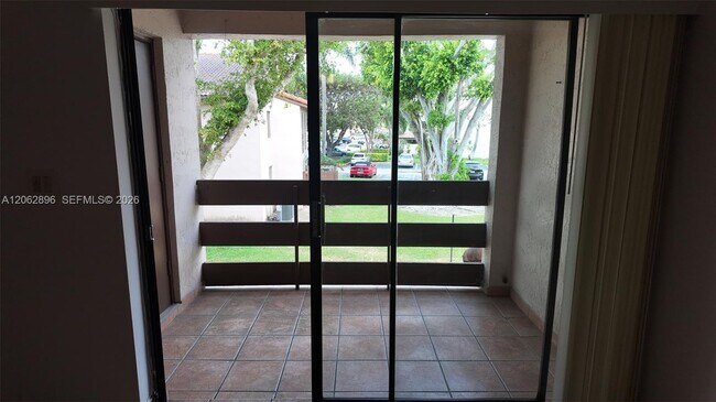 Building Photo - 8999 SW 123rd Ct