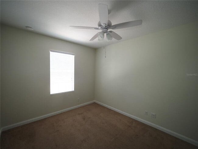 Building Photo - 1533 Napoli Dr E