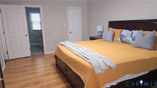 Building Photo - 5421 Pleasant Grove Ln