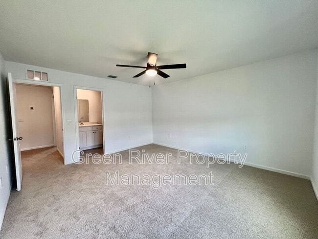 Building Photo - 83 Tidal Bch Ave