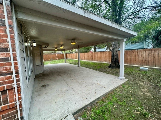 Building Photo - 9035 Rippling Fields Dr