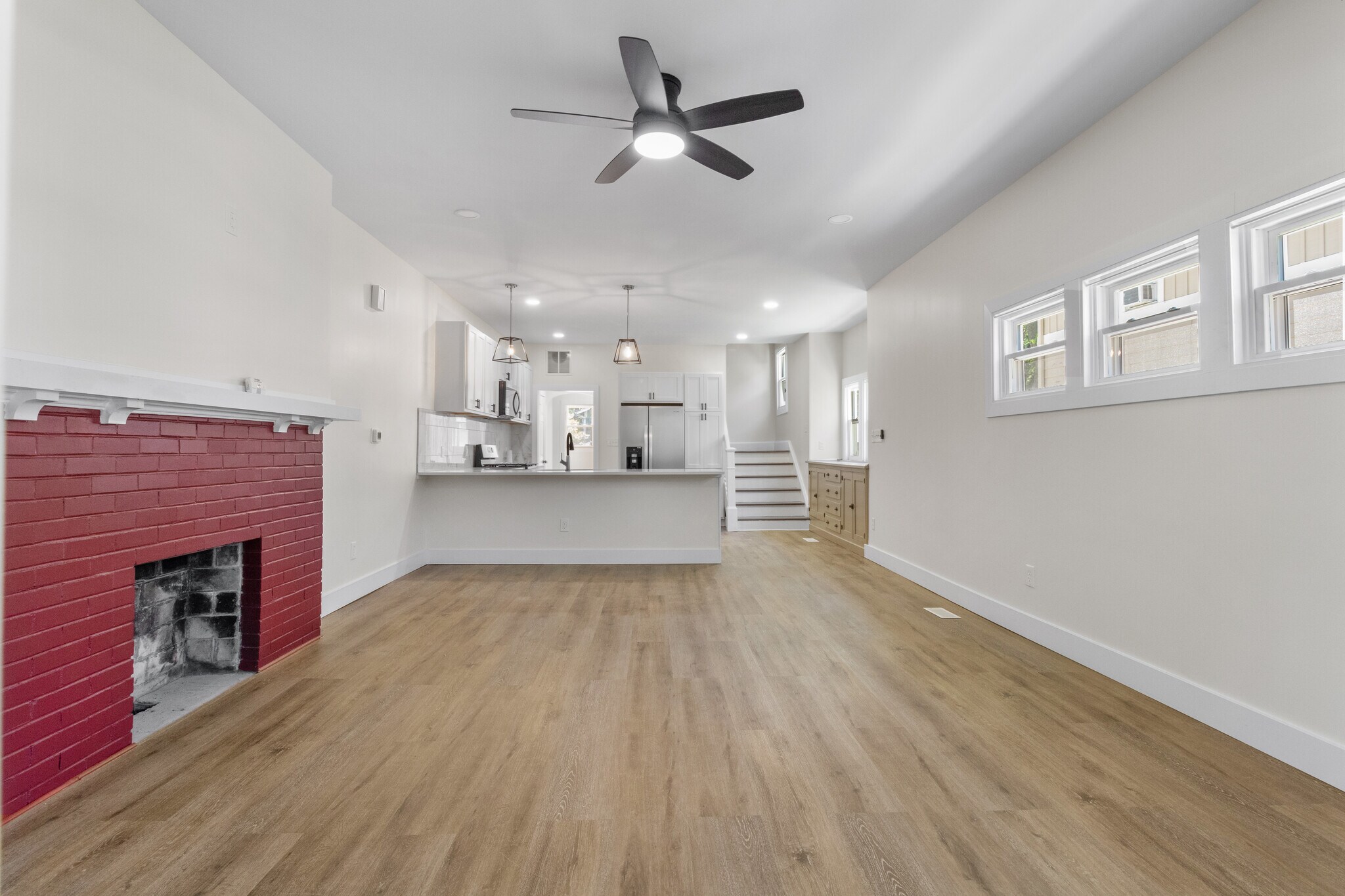 Building Photo - 4071 N College Ave