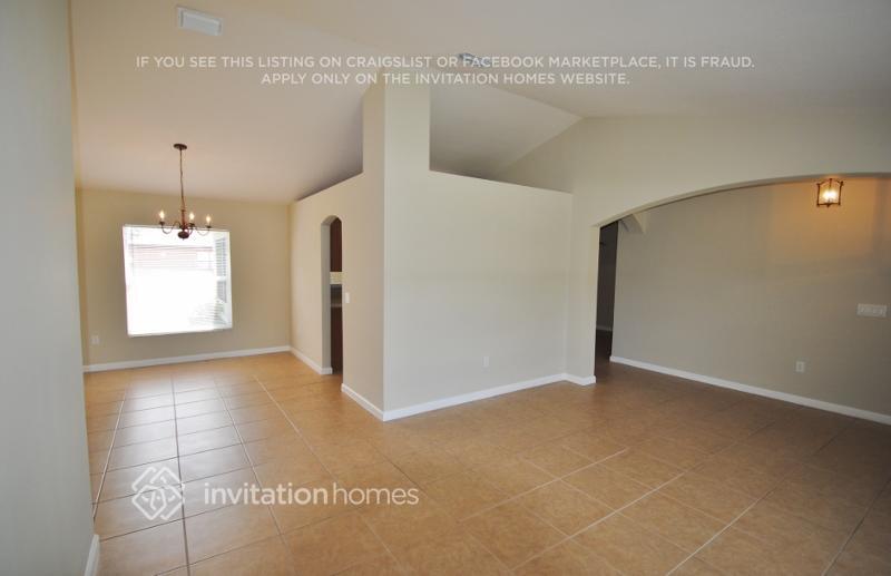 Building Photo - 427 Biscayne Ave NW