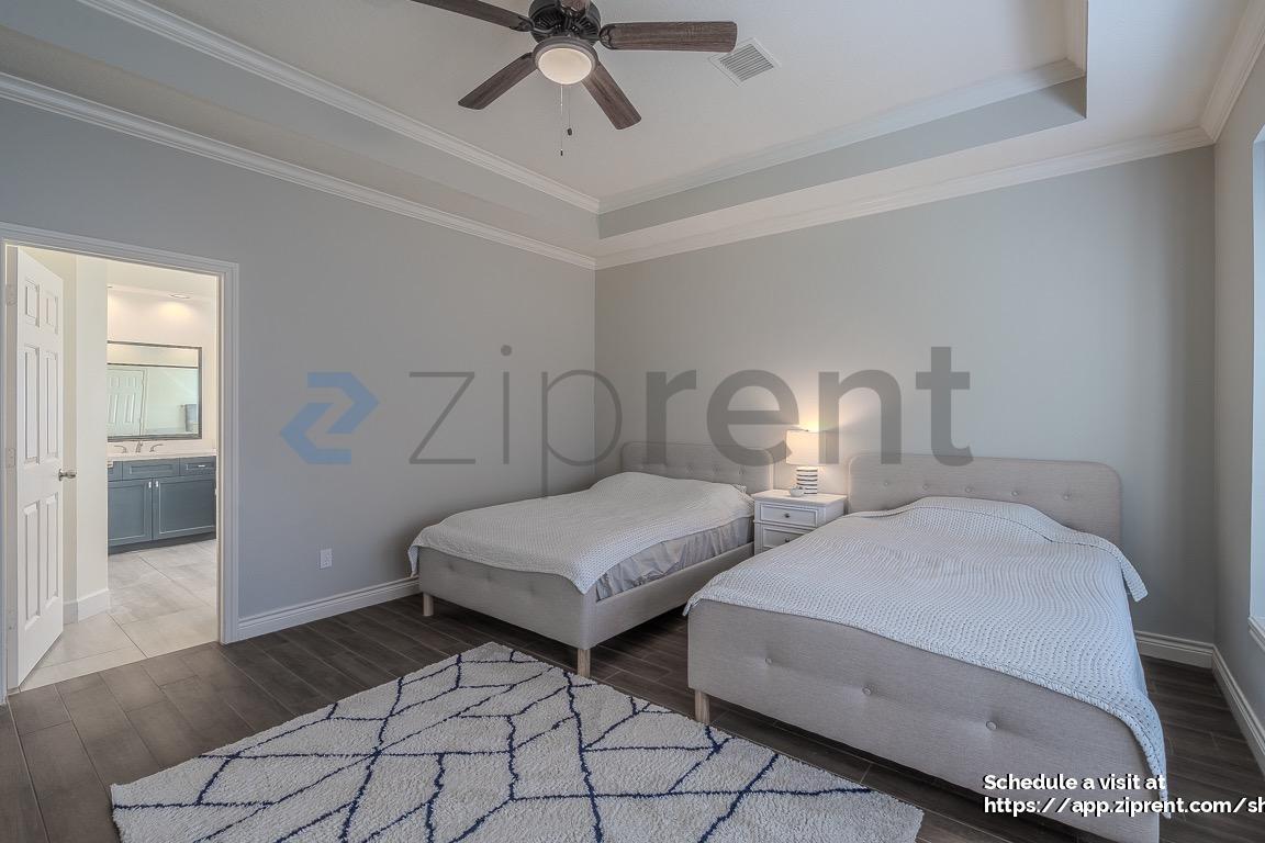 Building Photo - 12503 Pierwood Ct