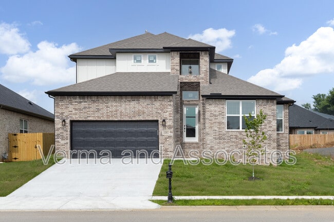 Building Photo - 1081 Whistler St