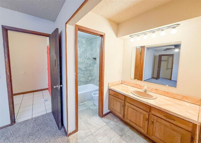 Building Photo - 3622 Wynn Cir