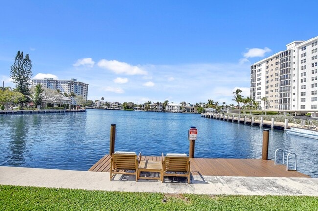 Building Photo - 414 Seasage Dr