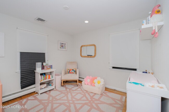 Building Photo - 209 Woodcrest Rd