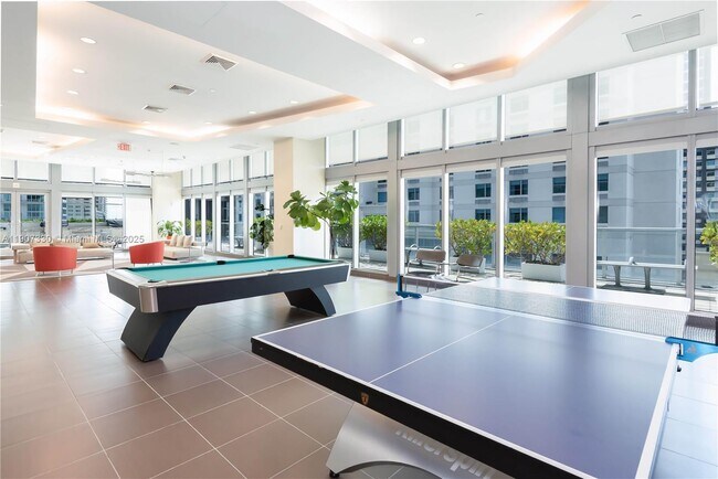 Building Photo - 79 SW 12th St