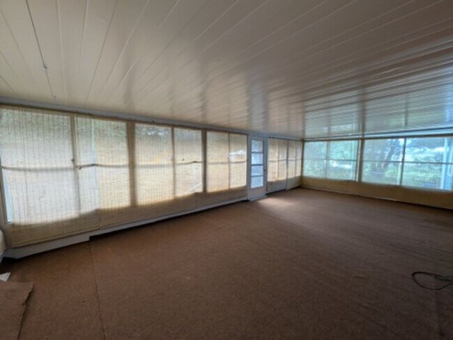 Building Photo - 17732 SE 86th St