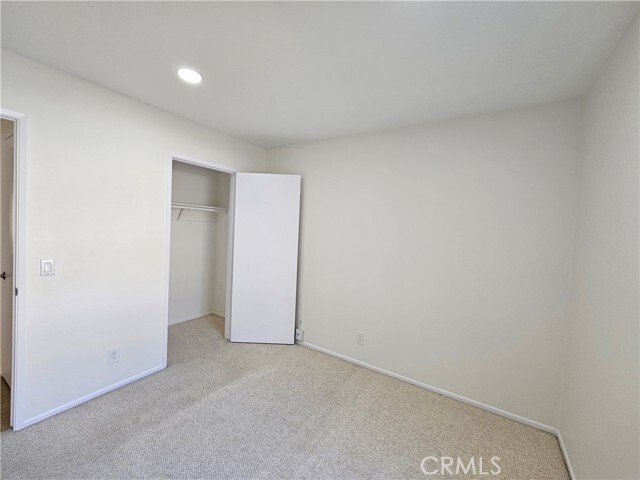 Building Photo - 1812 N Fairgreen Dr